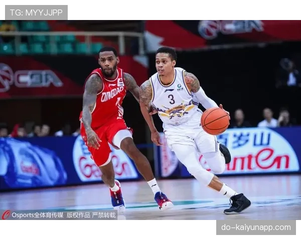 洛杉矶银河争夺季后赛席位形势日趋紧张